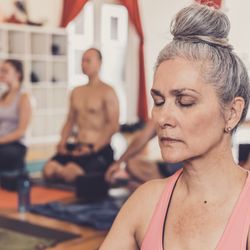 Power Yoga - Add calmness to your life at Power Yoga Canada Oakville.