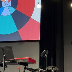Grace Church San Diego - see small white line making it not seamless