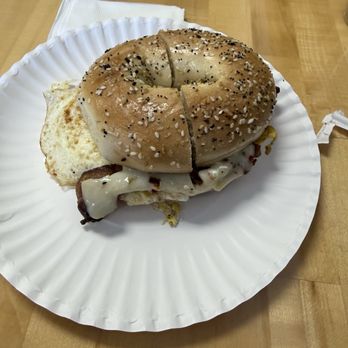 Born 2 Bagel - 2 Eggs, Bacon & Cheese Sandwich - Bagels Near Me - Douglass Hills, Kentucky Born 2 Bagel - 2 Eggs, Bacon & Cheese Sandwich - Bagels Near Me - Douglass Hills, Kentucky