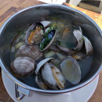 The Crab Pot - Steamer clams - Seafood Near Me - Long Beach, California The Crab Pot - Steamer clams - Seafood Near Me - Long Beach, California