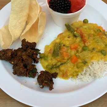 Hyderabad House - Main course @ buffet - Indian Near Me - Centennial, Colorado