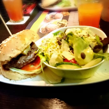 Käppchen Burgergrill - Burgers Near Me - Munich, BY