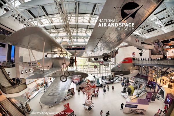 Smithsonian's National Air and Space Museum by null