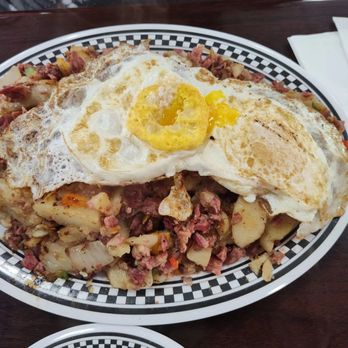 The Essen Room - Corned beef hash for breakfast. Chunks of corned beef! - Delis Near Me - Pikesville, Maryland The Essen Room - Corned beef hash for breakfast. Chunks of corned beef! - Delis Near Me - Pikesville, Maryland