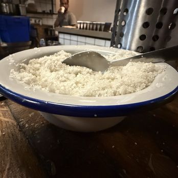 Miznon - Photo 4: Salt - Middle Eastern Near Me - Paris, 75