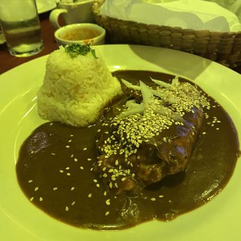 Puerta del Sol - Mole chicken - Seafood Near Me - Zihuatanejo, GRO