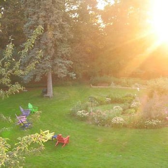 Blind Tiger Burlington - The Backyard - Hotels Near Me - Burlington, Vermont