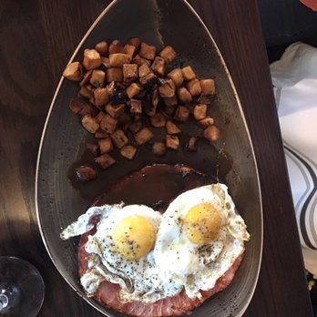 Handsome Hog - Steak and egg - Southern Near Me - St Paul, Minnesota