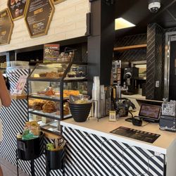 Better Buzz Coffee - Lobby