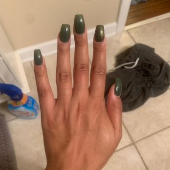 Brillante Nail &  Spa - Acrylic set - Day Spas Near Me - Johns Creek, Georgia