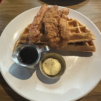 Caroline - Chicken and waffles - Bakeries Near Me - Austin, Texas Caroline - Chicken and waffles - Bakeries Near Me - Austin, Texas