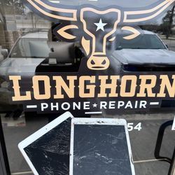 Longhorn Phone Repair - IPads glass and LCD replacement.