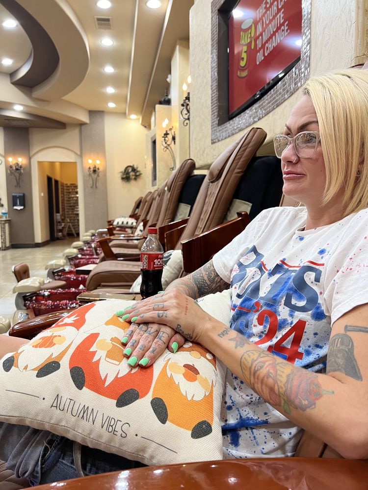 OASIS NAIL SPA Updated September 2024 43 Photos & 42 Reviews 925