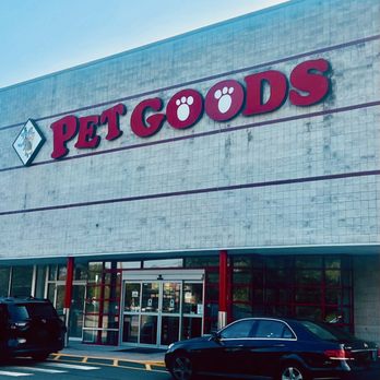 Pet Goods - Storefront - Pet Stores Near Me - Paramus, New Jersey
