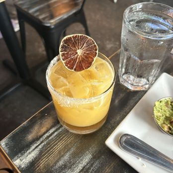 El Mariachi - Passionfruit margarita - Mexican Near Me - New York, New York El Mariachi - Passionfruit margarita - Mexican Near Me - New York, New York