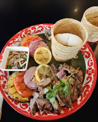 Nahm Thai & Burmese Cuisine by null