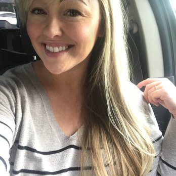 Echelon: Blow Dry Bar + Salon - Hair Salons Near Me - Edmond, Oklahoma Echelon: Blow Dry Bar + Salon - Hair Salons Near Me - Edmond, Oklahoma