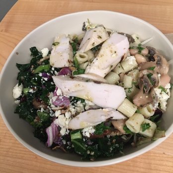 Tractor Foods - Grilled chicken bowl with kale and mushroom and wild mushroom ditalini - Salad Near Me - Vancouver, British Columbia