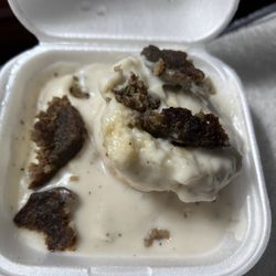 Diamond S Restaurant - Breakfast biscuits & sausage gravy