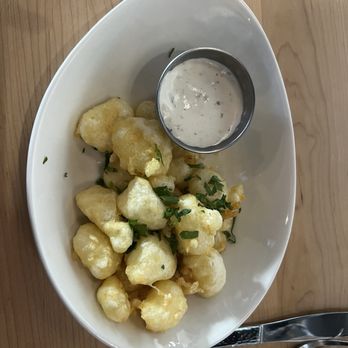 Everett Farms - cheese curds GF - American Near Me - Lake Forest, Illinois Everett Farms - cheese curds GF - American Near Me - Lake Forest, Illinois