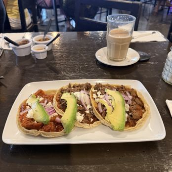 Sabor Veracruzano - Picadas preparadas - Mexican Near Me - Manzanillo, COL Sabor Veracruzano - Picadas preparadas - Mexican Near Me - Manzanillo, COL