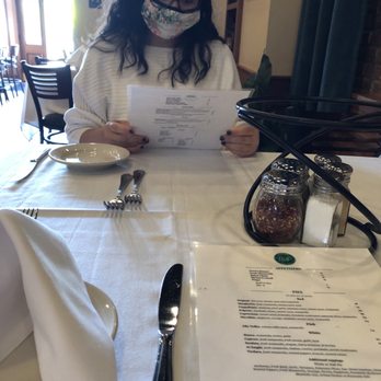 Patsy’s Pizzeria - We had plenty of space to social distance at Patsy's classic restaurant In Wappingers Falls NY - Pizza Near Me - Wappingers Falls, New York