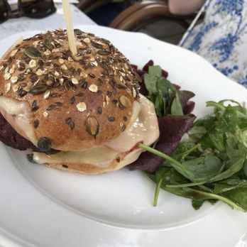 Café am Neuen See - Hamburger - Pizza Near Me - Berlin, BE