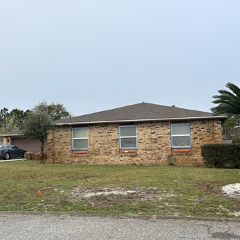 Robinson Exteriors - Our original exterior needed a lot of help. - Gutter Services Near Me - Pensacola, Florida
