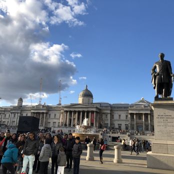 Trafalgar Square - Landmarks & Historical Buildings Near Me - London, XGL