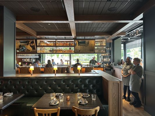 Little West Tavern by null