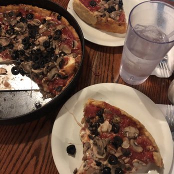Pizzeria Uno - Pizza - Pizza Near Me - Chicago, Illinois Pizzeria Uno - Pizza - Pizza Near Me - Chicago, Illinois