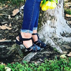 Del Sole Shoe Store - Earth Shoes