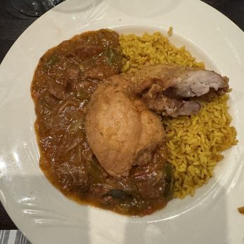 Dorothy's Downtown - Boneless fried chicken and gumbo - Cocktail Bars Near Me - Jacksonville, Florida