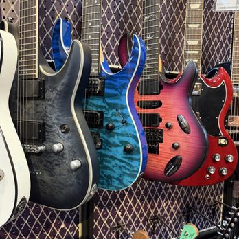 Guitar Center - Musical Instruments & Teachers Near Me - Winter Park, Florida Guitar Center - Musical Instruments & Teachers Near Me - Winter Park, Florida