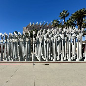 Urban Light at LACMA - Museums Near Me - Los Angeles, California Urban Light at LACMA - Museums Near Me - Los Angeles, California