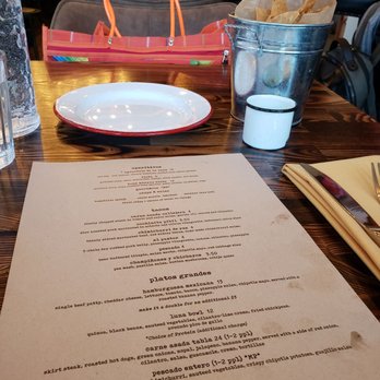La Luna - Mexican Near Me - Chicago, Illinois