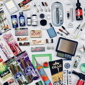 Selected Smoke Shop - Variety. - Tobacco Shops Near Me - Winnetka, California Selected Smoke Shop - Variety. - Tobacco Shops Near Me - Winnetka, California