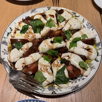Rocca - Mozzarella cart - Italian Near Me - Tampa, Florida
