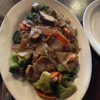 Mongkut Thai Restaurant - Vegetarian pad #61 Deity Topaz - Thai Near Me - San Clemente, California Mongkut Thai Restaurant - Vegetarian pad #61 Deity Topaz - Thai Near Me - San Clemente, California