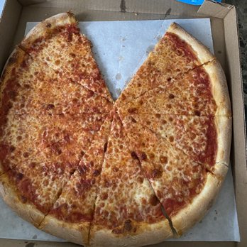 Luigi's Restaurant - Cheese Pizza - Italian Near Me - Fairfield, Connecticut Luigi's Restaurant - Cheese Pizza - Italian Near Me - Fairfield, Connecticut