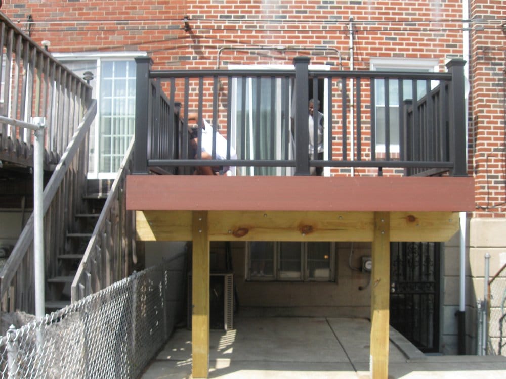 Slide of Family & Friends Builders