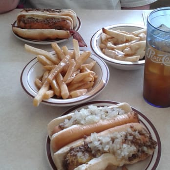 Jimmy's Quick Lunch - Chili dogs & Fries with Gravy. Excellent. - Hot Dogs Near Me - Hazleton, Pennsylvania