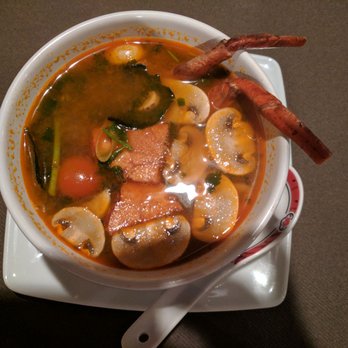Patong Thai - Tom Yum Goon Soup - Thai Near Me - Madrid, M