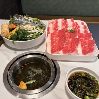 Xiang La Hot Pot - Hot Pot Near Me - New York, New York