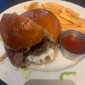 Morrison - Burbank - Gastropubs Near Me - Burbank, California Morrison - Burbank - Gastropubs Near Me - Burbank, California
