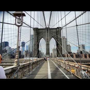 Brooklyn Bridge - Landmarks & Historical Buildings Near Me - Brooklyn, New York