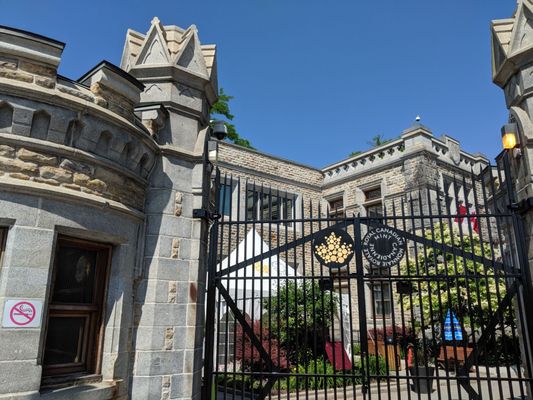 Royal Canadian Mint by null