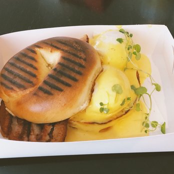 Chuffed - Eggs Benedict with hand cut bacon - Cafes Near Me - Auckland, AUK