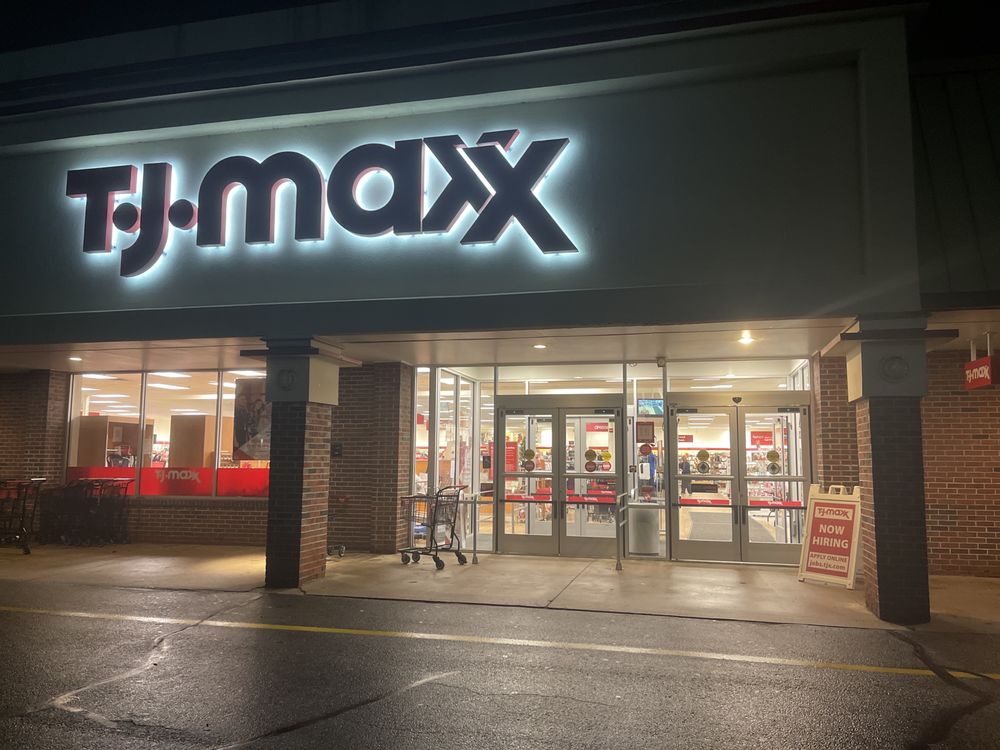 T J MAXX Updated July 2025 1584 White Mountain Hwy, North Conway