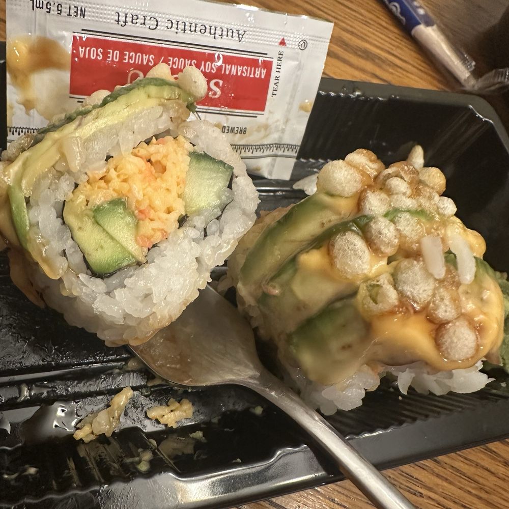 Hills To Sea - Ocean Angel Roll - Sushi Bars Near Me - Ephrata, Pennsylvania Hills To Sea - Ocean Angel Roll - Sushi Bars Near Me - Ephrata, Pennsylvania